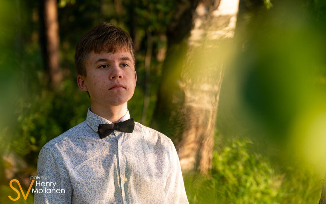 Rippikuvaus Palokkajärven rannalla Jyväskylässä